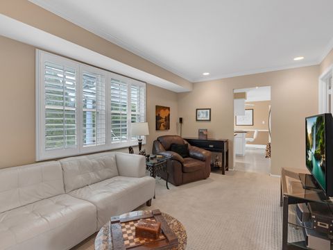 Tiny photo for 5 Knight Hill Lane, Buffalo Grove, IL 60089 (MLS # 12644443)