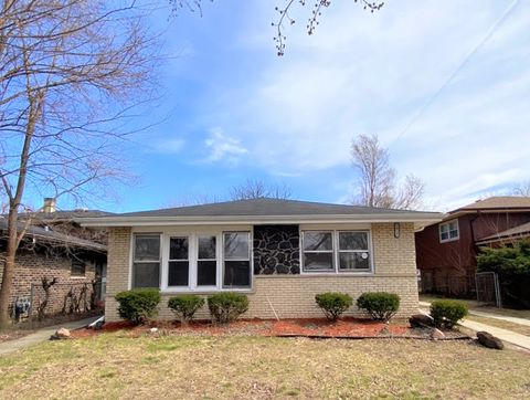 Photo of 14737 BLACKSTONE Avenue, Dolton, IL 60419 (MLS # 12487558)