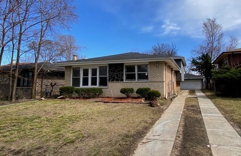 Tiny photo for 14737 BLACKSTONE Avenue, Dolton, IL 60419 (MLS # 12487558)