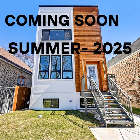 932 N Monticello Avenue Chicago IL 60651
