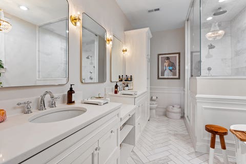 Tiny photo for 3921 N Greenview Avenue #1, Chicago, IL 60613 (MLS # 12723880)