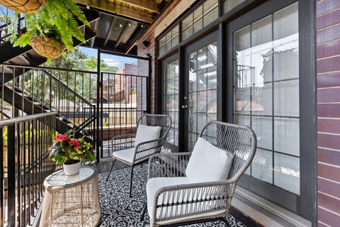 Tiny photo for 3921 N Greenview Avenue #1, Chicago, IL 60613 (MLS # 12723880)