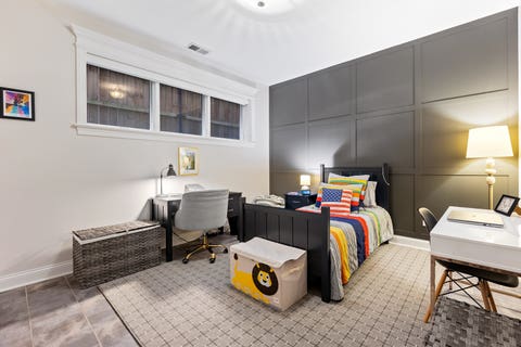Tiny photo for 3921 N Greenview Avenue #1, Chicago, IL 60613 (MLS # 12723880)