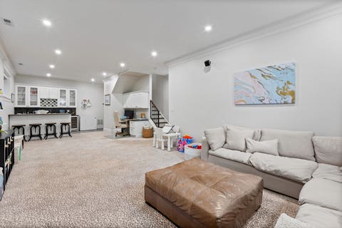 Tiny photo for 3921 N Greenview Avenue #1, Chicago, IL 60613 (MLS # 12723880)