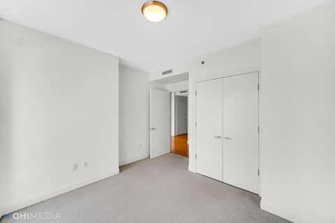 Tiny photo for 340 E RANDOLPH Street #1302, Chicago, IL 60601 (MLS # 12567812)