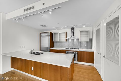 Tiny photo for 340 E RANDOLPH Street #1302, Chicago, IL 60601 (MLS # 12567812)