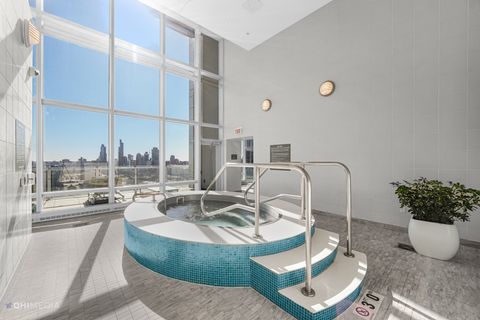 Tiny photo for 340 E RANDOLPH Street #1302, Chicago, IL 60601 (MLS # 12567812)