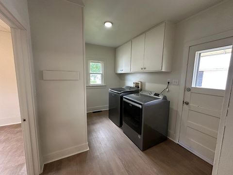 Tiny photo for 612 E Pierce Street, Macomb, IL 61455 (MLS # 12682888)