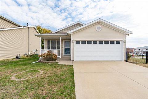 Photo of 1101 Rader Run, Bloomington, IL 61704 (MLS # 12510869)