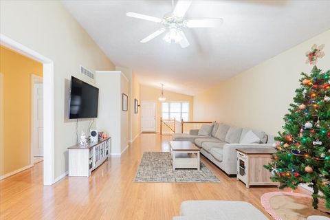 Tiny photo for 1101 Rader Run, Bloomington, IL 61704 (MLS # 12510869)