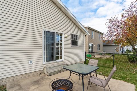 Tiny photo for 1101 Rader Run, Bloomington, IL 61704 (MLS # 12510869)