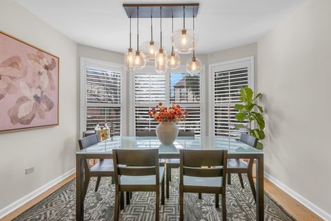 Tiny photo for 2828 Ashton Court, Westchester, IL 60154 (MLS # 12593459)