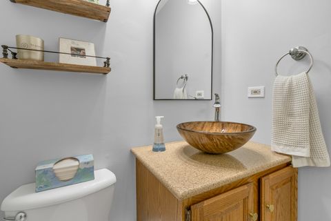 Tiny photo for 2828 Ashton Court, Westchester, IL 60154 (MLS # 12593459)