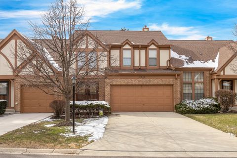 Photo of 2828 Ashton Court, Westchester, IL 60154 (MLS # 12593459)