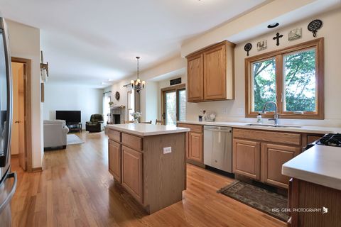 Tiny photo for 448 Kelly Lane, Crystal Lake, IL 60012 (MLS # 12668873)