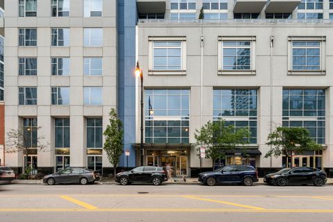 Tiny photo for 1305 S Michigan Avenue #907, Chicago, IL 60605 (MLS # 12474001)