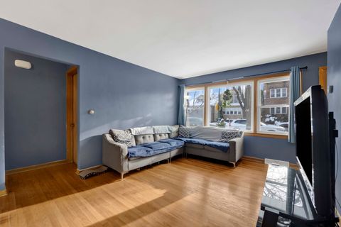 Tiny photo for 5360 N Lynch Avenue, Chicago, IL 60630 (MLS # 12530114)