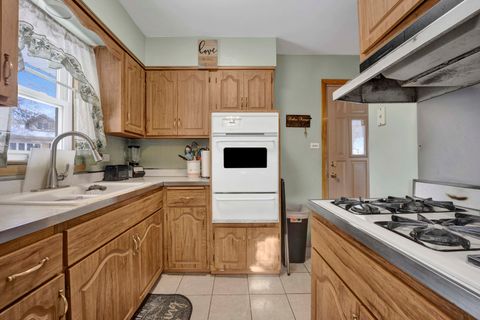 Tiny photo for 5360 N Lynch Avenue, Chicago, IL 60630 (MLS # 12530114)