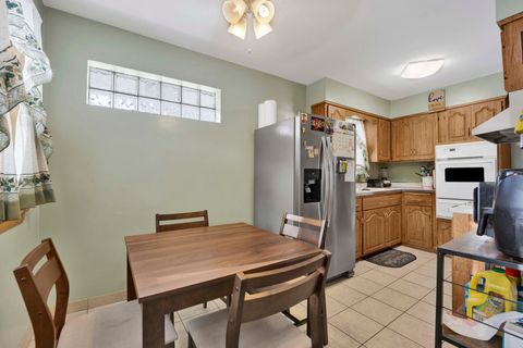 Tiny photo for 5360 N Lynch Avenue, Chicago, IL 60630 (MLS # 12530114)