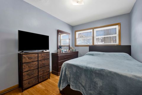 Tiny photo for 5360 N Lynch Avenue, Chicago, IL 60630 (MLS # 12530114)