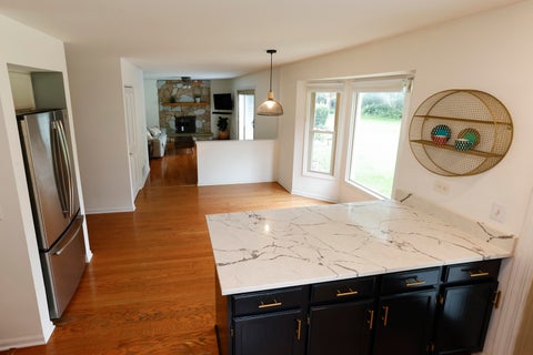 Tiny photo for 608 Thackeray Lane, Fox River Grove, IL 60021 (MLS # 12742364)