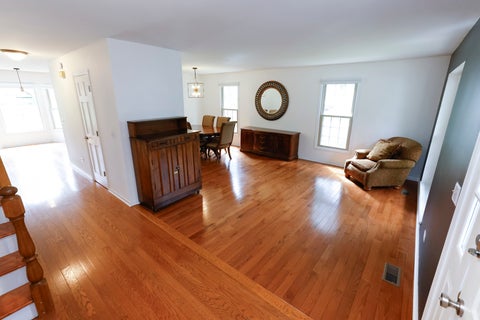 Tiny photo for 608 Thackeray Lane, Fox River Grove, IL 60021 (MLS # 12742364)