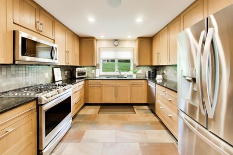Tiny photo for 7 The Court Of Hidden Bay, Northbrook, IL 60062 (MLS # 12692161)