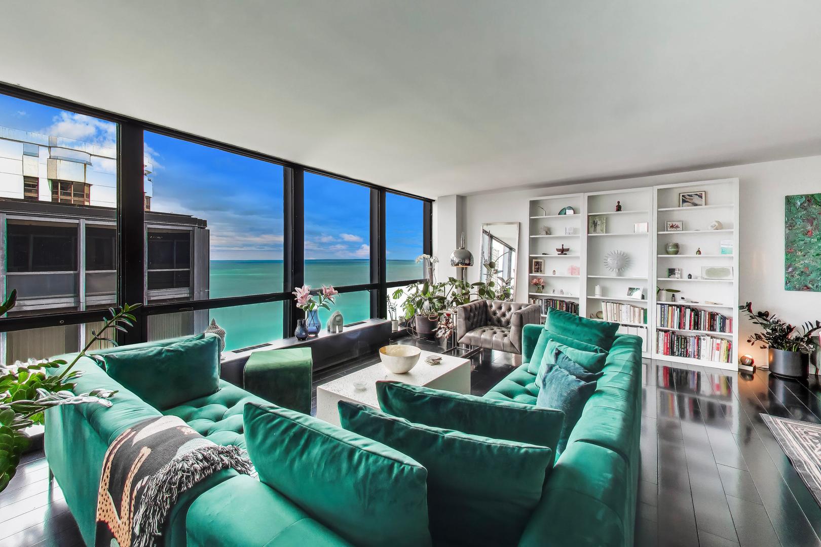 900 N LAKE SHORE Drive 2903