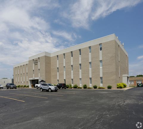 Photo of 2111 Plum Street #321, Aurora, IL 60506 (MLS # 12653519)