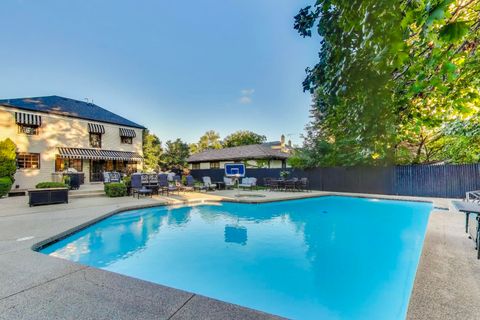 Tiny photo for River Forest, IL 60305 (MLS # 12581128)