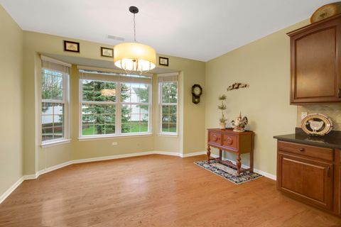 Tiny photo for 585 Tuscan View Drive, Elgin, IL 60124 (MLS # 12600423)