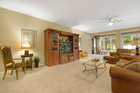 Tiny photo for 585 Tuscan View Drive, Elgin, IL 60124 (MLS # 12600423)