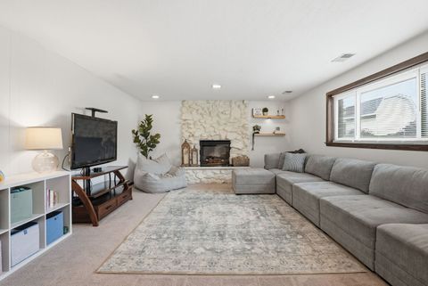 Tiny photo for 9S315 Cumnor Road, Downers Grove, IL 60516 (MLS # 12591486)