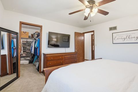 Tiny photo for 9S315 Cumnor Road, Downers Grove, IL 60516 (MLS # 12591486)