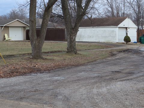 Tiny photo for 906 S Monroe Street, Streator, IL 61364 (MLS # 12549946)