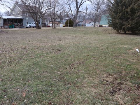 Tiny photo for 906 S Monroe Street, Streator, IL 61364 (MLS # 12549946)