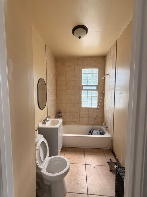 Tiny photo for 1400 W 72nd Place, Chicago, IL 60636 (MLS # 12725612)