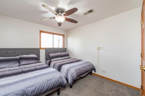 Tiny photo for 53 Oak Hill Colony #6, Fox Lake, IL 60020 (MLS # 12522725)