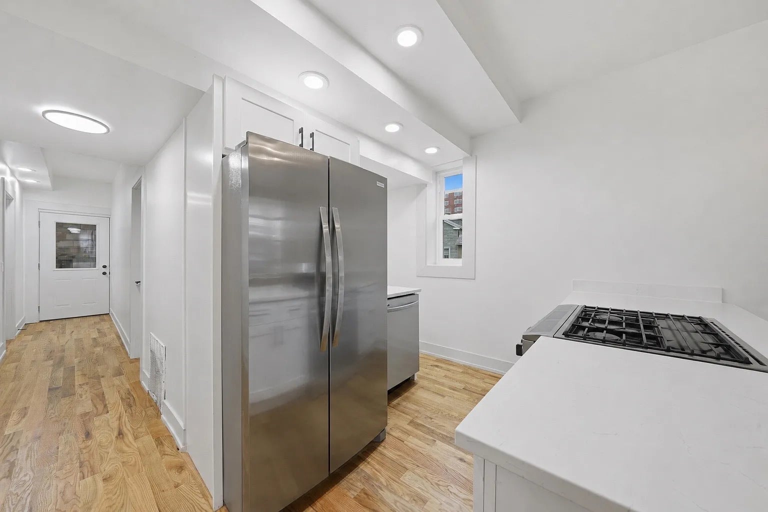 1514 W Fry Street 1