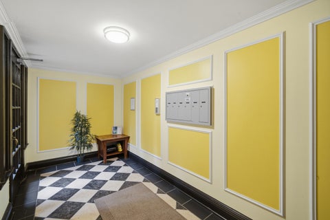 Tiny photo for 6135 N HOYNE Avenue #3, Chicago, IL 60659 (MLS # 12767990)