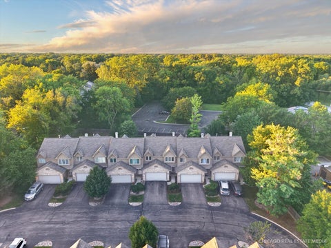 Tiny photo for 548 Silver Aspen Circle #548, Crystal Lake, IL 60014 (MLS # 12755071)