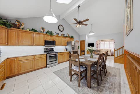 Tiny photo for 8600 Menard Avenue, Burbank, IL 60459 (MLS # 12732951)