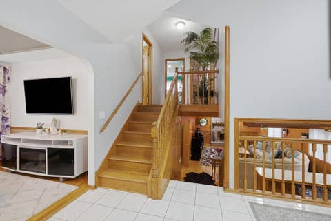 Tiny photo for 8600 Menard Avenue, Burbank, IL 60459 (MLS # 12732951)