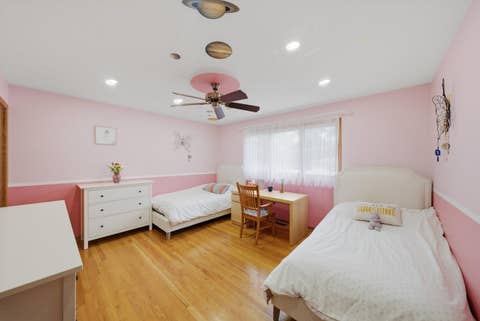 Tiny photo for 8600 Menard Avenue, Burbank, IL 60459 (MLS # 12732951)