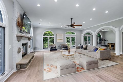 Tiny photo for 3 Saville Row Street, Barrington Hills, IL 60010 (MLS # 12500665)