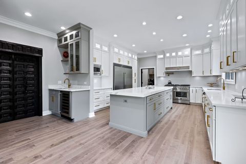 Tiny photo for 3 Saville Row Street, Barrington Hills, IL 60010 (MLS # 12500665)