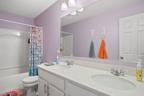 Tiny photo for 3764 St James Court, Elgin, IL 60124 (MLS # 12606058)