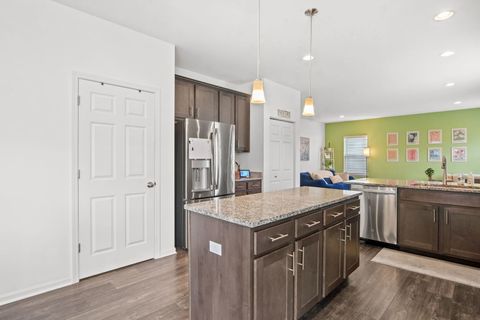 Tiny photo for 3764 St James Court, Elgin, IL 60124 (MLS # 12606058)