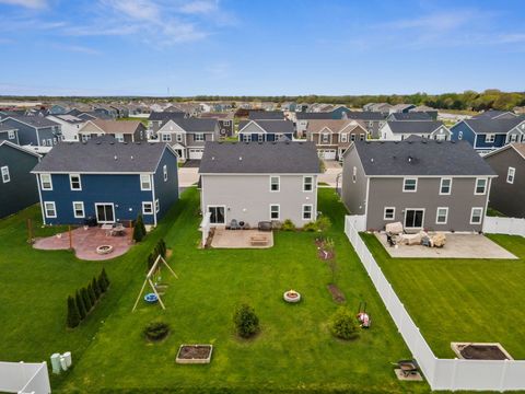 Tiny photo for 3764 St James Court, Elgin, IL 60124 (MLS # 12606058)