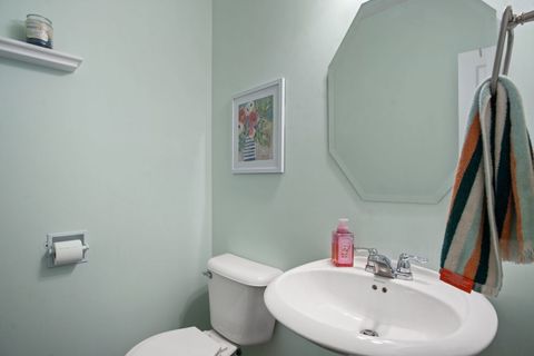 Tiny photo for 3764 St James Court, Elgin, IL 60124 (MLS # 12606058)